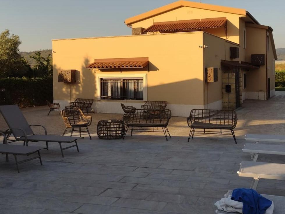 Bb Domus Catanzaro Acomodação com café da manhã Exterior foto
